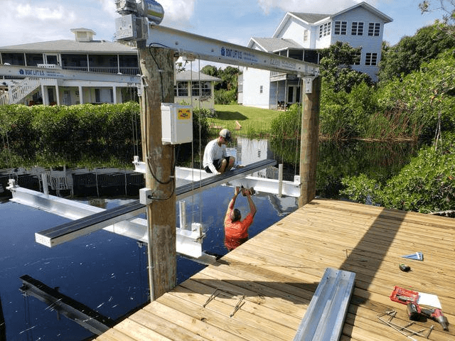 boat lift installation Mississippi